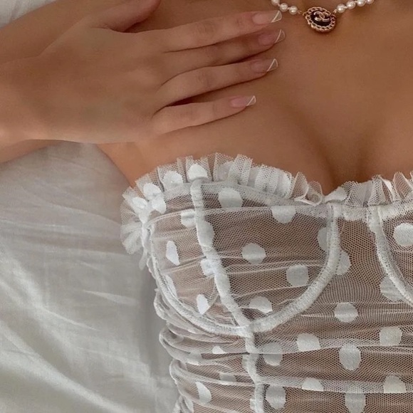 NWT Majorelle Wyn Bodysuit in White - Picture 2 of 10